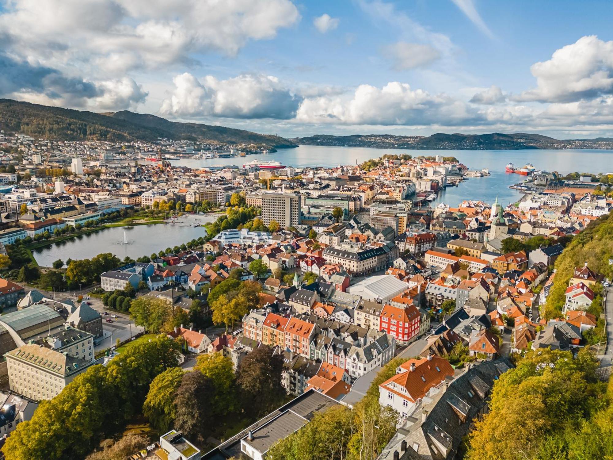 Dinbnb Apartments I Family Dream In Bergen I Playroom I Private Garden Экстерьер фото